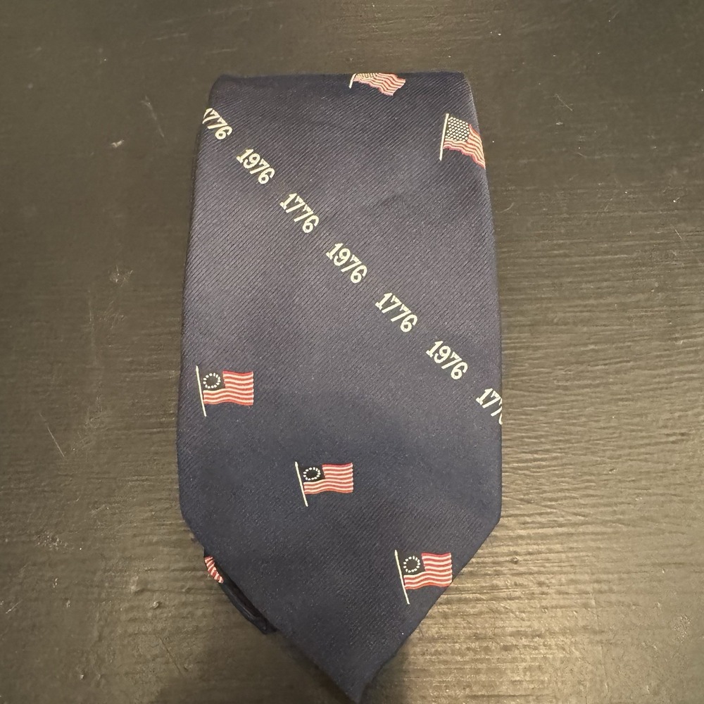 Vintage God Bless America‎ Tie American Flag 1776 Navy Blue Men's Necktie